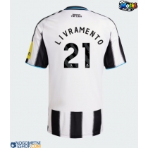 Moški Nogometni dresi Newcastle United Tino Livramento #21 Domači 2025-26 Kratek Rokav